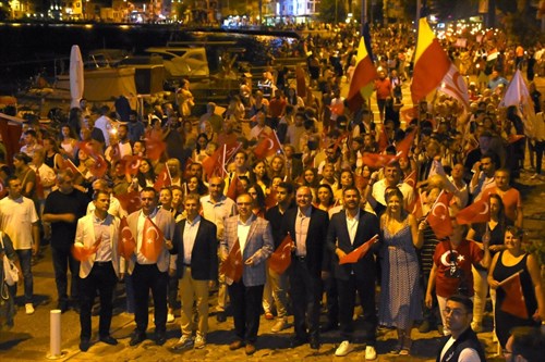İLÇEMİZDE KURTULUŞUN 100. YILI COŞKUSU